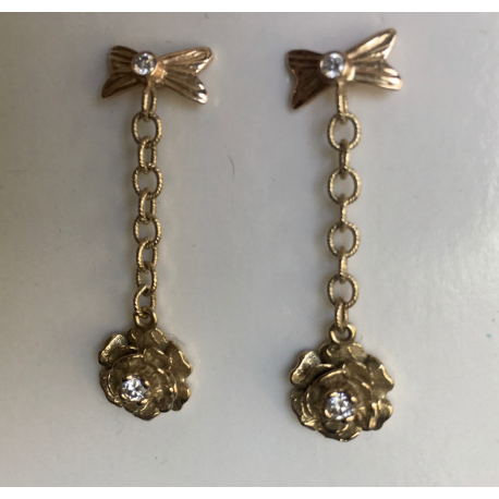 Bow and Rose Swing Earring